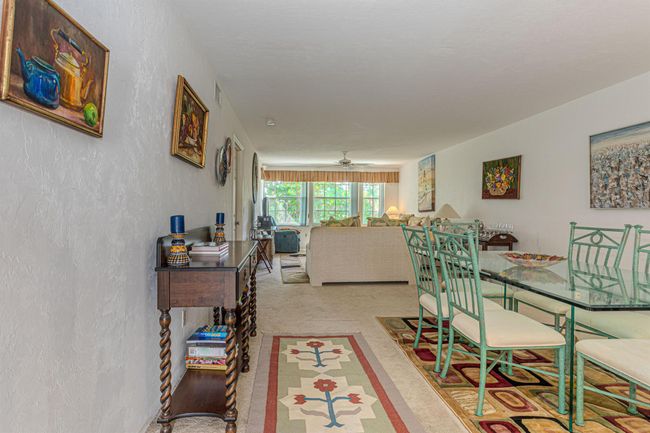 2007 - 2007 Palm Beach Trace Dr, Condo with 2 bedrooms, 2 bathrooms and null parking in Royal Palm Beach FL | Image 15