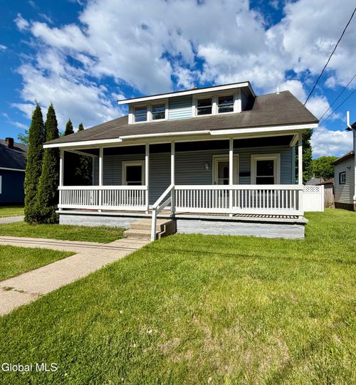 591 Lower Oak St, Hudson Falls, NY, 12839-2676 | Card Image