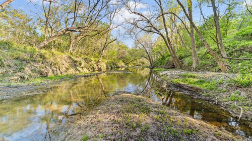 2427 Fm 234 S, Edna, TX, 77957-4843 | Card Image