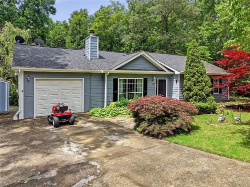 75 Spring Ridge Dr, Dawsonville, GA, 30534-6136 | Card Image