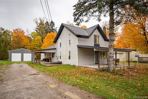 8212 Tindall Rd, Springfld Twp, MI, 48350-1682 | Card Image