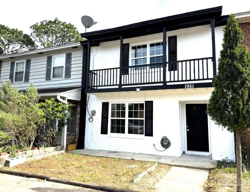 1951 Creighton Rd, Pensacola, FL, 32504-7213 | Card Image