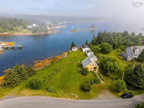 194 Paddys Head Rd, Indian Harbour, NS, B3Z3N8 | Card Image
