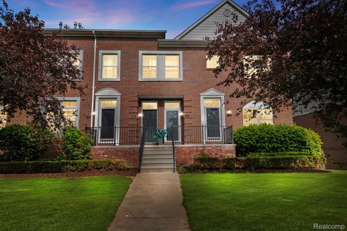 43127 Strand Drive, Sterling Heights, MI, 48313 | Card Image