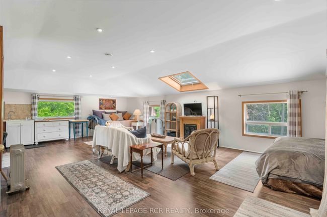 487151 Side Rd, House other with 8 bedrooms, 4 bathrooms and 15 parking in Mono ON | Image 31