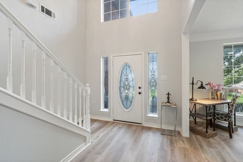 10173 Wandering Way St, Benbrook, TX, 76126-3019 | Card Image