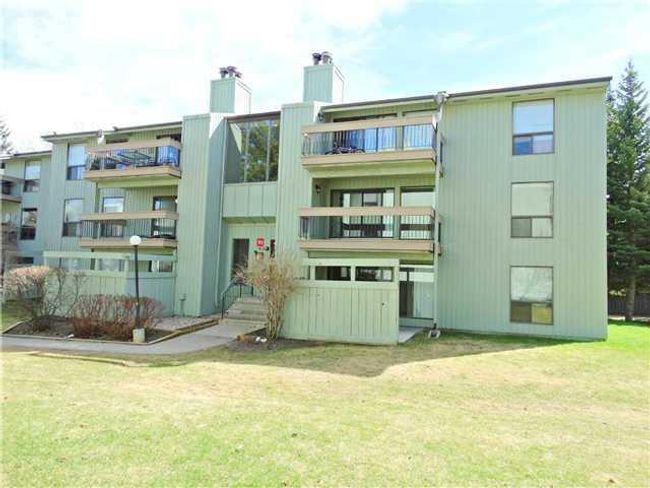 324 - 10120 Brookpark Boulevard Sw, Home with 2 bedrooms, 1 bathrooms and 1 parking in Calgary AB | Image 1