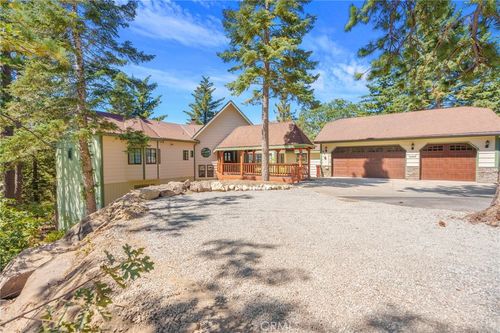 32424 Snowshoe Ln, Running Springs, CA, 92382 | Card Image