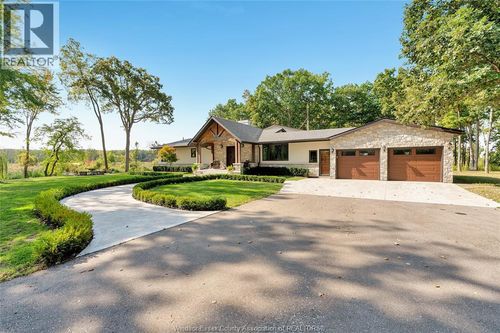 5938 5th Concession N, Amherstburg, ON, N9V2Y9 | Card Image