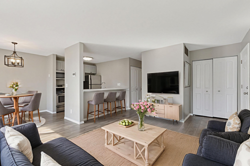 6034 72nd Ln N, Brooklyn Park, MN, 55429-1054 | Card Image