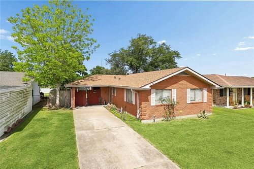 1652 Hope Dr, Marrero, LA, 70072-4120 | Card Image