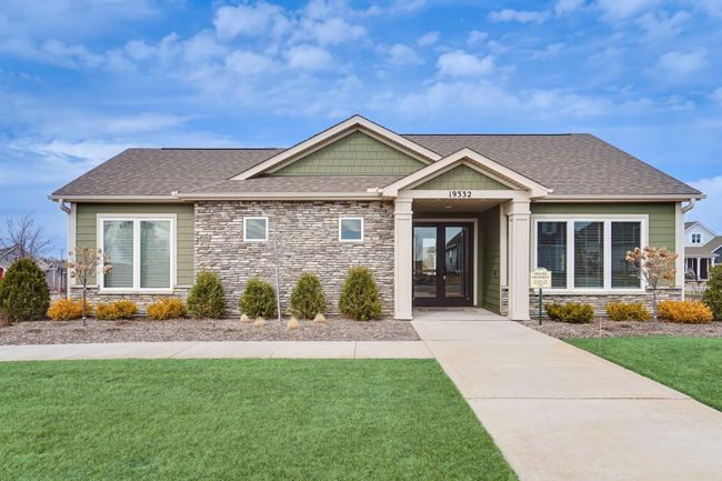 19336 Grass Lake Trl, House other with 3 bedrooms, 2 bathrooms and null parking in Rogers MN | Image 25