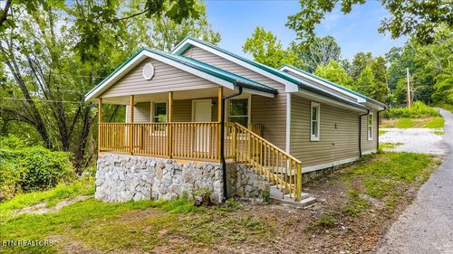 151 Sunflower Lane, LaFollette, TN, 37766 | Card Image