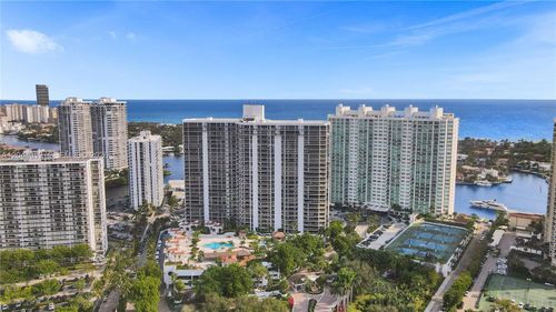 407-20281 E Country Club Dr, Aventura, FL, 33180-3010 | Card Image