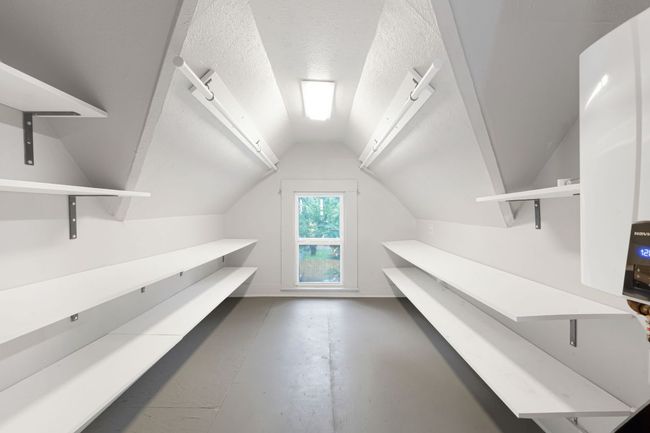 508 S Walnut St, House other with 4 bedrooms, 2 bathrooms and 6 parking in Lampasas TX | Image 27
