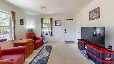 front apartment living room 2 | Image 3