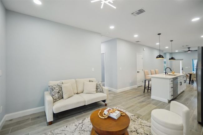 272 Diogenes St, House other with 4 bedrooms, 3 bathrooms and null parking in DUNEDIN FL | Image 8