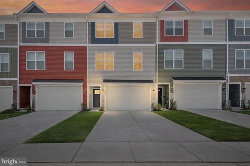 7830 Wolf Run Ln, Severn, MD, 21144-1976 | Card Image