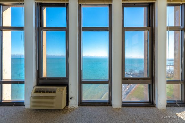22b - 6700 S South Shore Drive, Condo with 2 bedrooms, 2 bathrooms and 1 parking in Chicago IL | Image 11