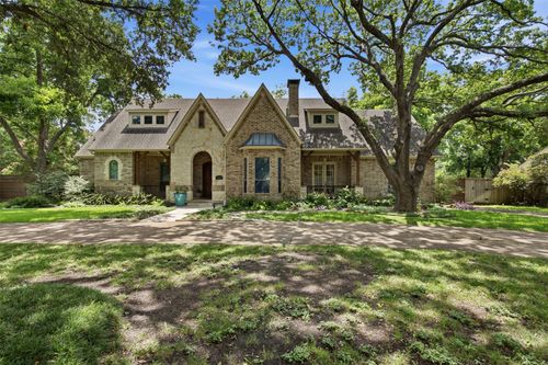 1439 Tranquilla Dr, Dallas, TX, 75218-3542 | Card Image