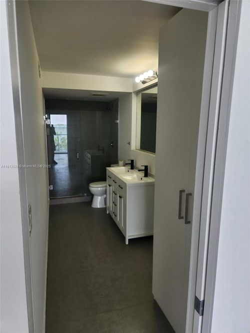 apt-314w-1301 Ne Miami Gardens Dr, Miami, FL, 33179-4729 | Card Image
