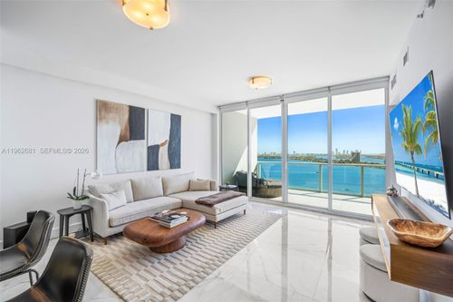 apt-2305-2020 N Bayshore Dr, Miami, FL, 33137-5168 | Card Image