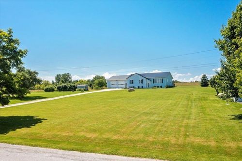 148 Poor Farm Rd, Alburgh, VT, 05440-9683 | Card Image