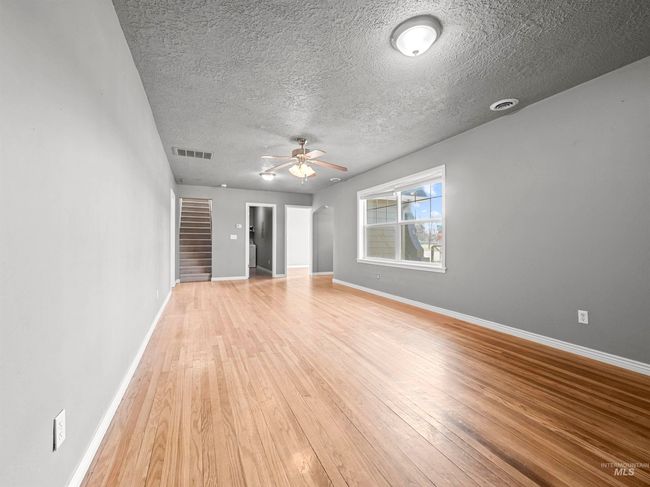 3500 W Overland Rd, Home with 5 bedrooms, 3 bathrooms and 5 parking in Boise ID | Image 6