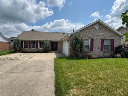 110 Brooke Woode Dr, Brookville, OH, 45309-8385 | Card Image