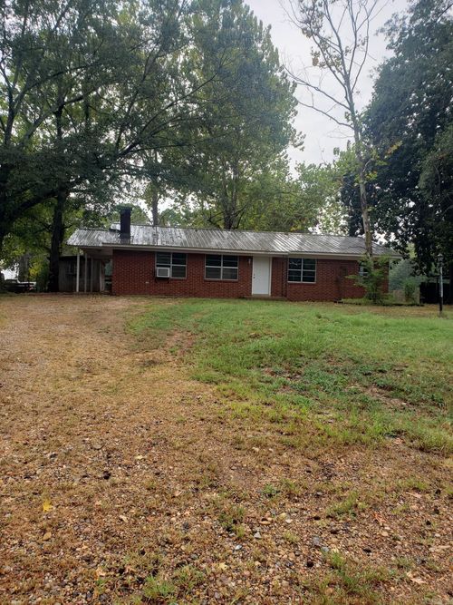 105 E Pine, Lockesburg, AR, 71846-9637 | Card Image