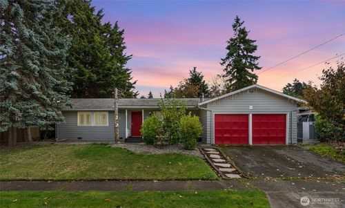 25918 14th Avenue S, Des Moines, WA, 98198 | Card Image