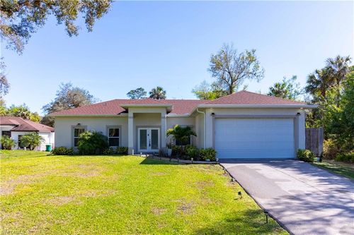3302 Desoto Blvd S, NAPLES, FL, 34117-9474 | Card Image