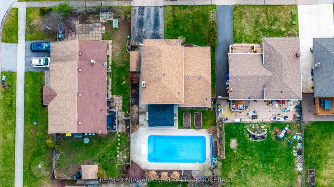 7639 Jubilee Dr, House other with 3 bedrooms, 3 bathrooms and 2 parking in Niagara Falls ON | Image 37