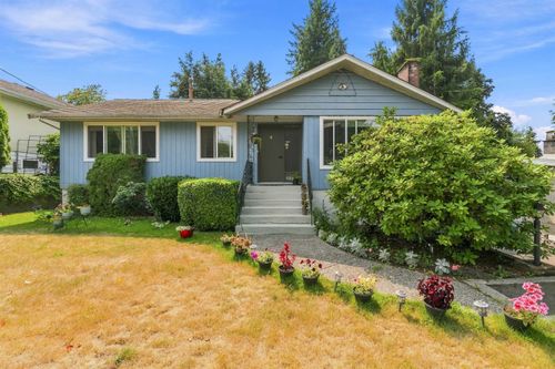 11570 94 Ave, Delta, BC, V4C3R4 | Card Image