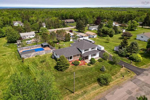 188 Sunrise Dr, Georges River, NS, B1Y3B5 | Card Image