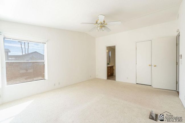 13517 E 53 Rd Ln, House other with 3 bedrooms, 2 bathrooms and 1 parking in Yuma AZ | Image 15