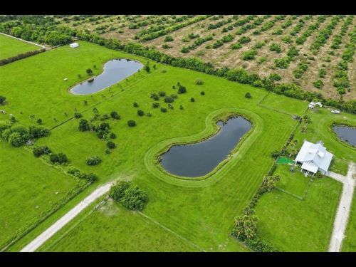6430 69th St, Vero Beach, FL, 32967-5113 | Card Image