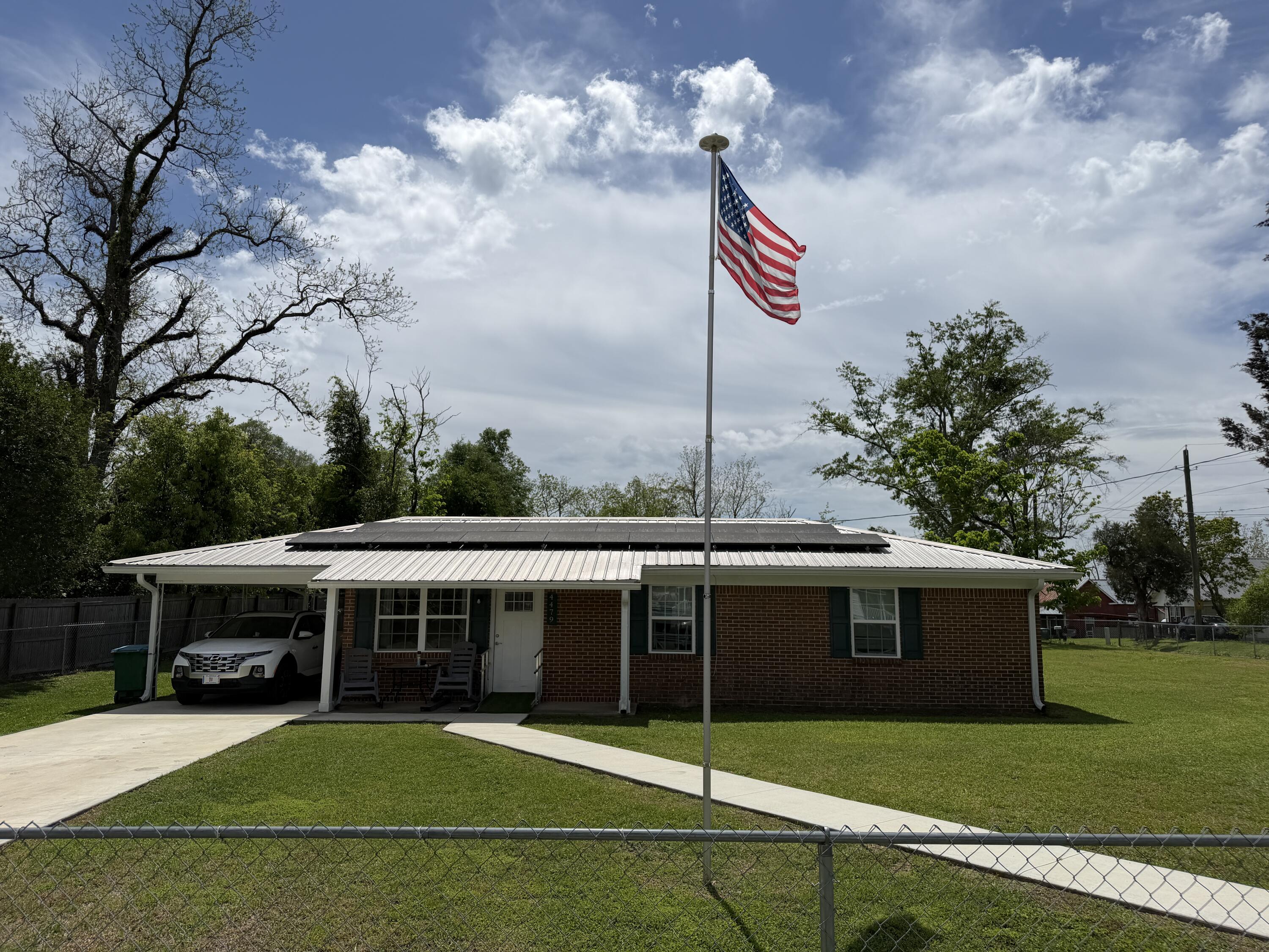 Residential in Marianna 3