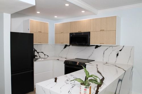 5-101 Se 6th Ave, Pompano Beach, FL, 33060-7257 | Card Image