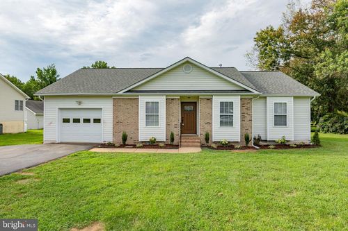 205 Old Landing Ct, Fredericksburg, VA, 22405-3705 | Card Image