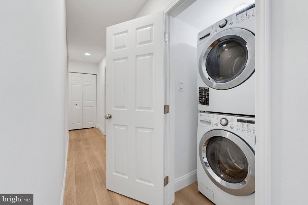Residential in ANNANDALE 3