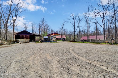 232 Wild Cat Rd, Jamestown, TN, 38556-6841 | Card Image