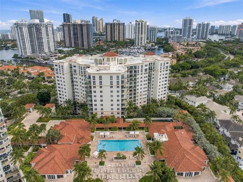 116-19900 E Country Club Dr, Aventura, FL, 33180-3327 | Card Image