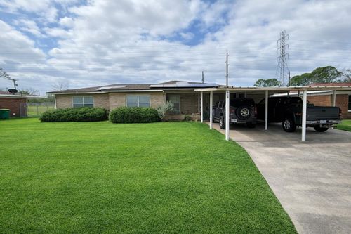 614 Sunset Ln, La Marque, TX, 77568-4230 | Card Image