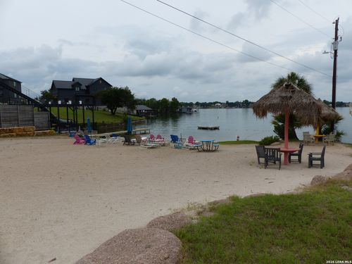 225-604 Highcrest Dr, Granite Shoals, TX, 78654-2864 | Card Image
