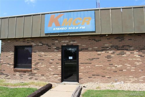 205 E Norman St, Montgomery City, MO, 63361-1437 | Card Image