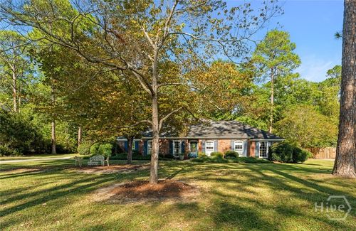 118 Pineneedle Rd, Statesboro, GA, 30458-6039 | Card Image