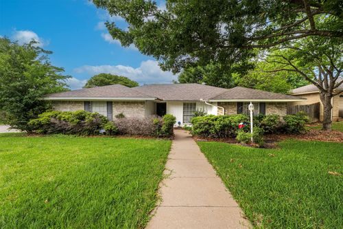 5058 Winesanker Way, Fort Worth, TX, 76133 | Card Image