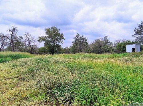 1720 River Oaks Dr, Poteet, TX, 78065-3638 | Card Image
