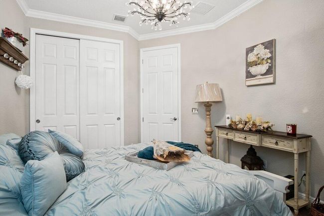 651 Sw Glen Crest Way, Condo with 3 bedrooms, 3 bathrooms and null parking in Stuart FL | Image 37